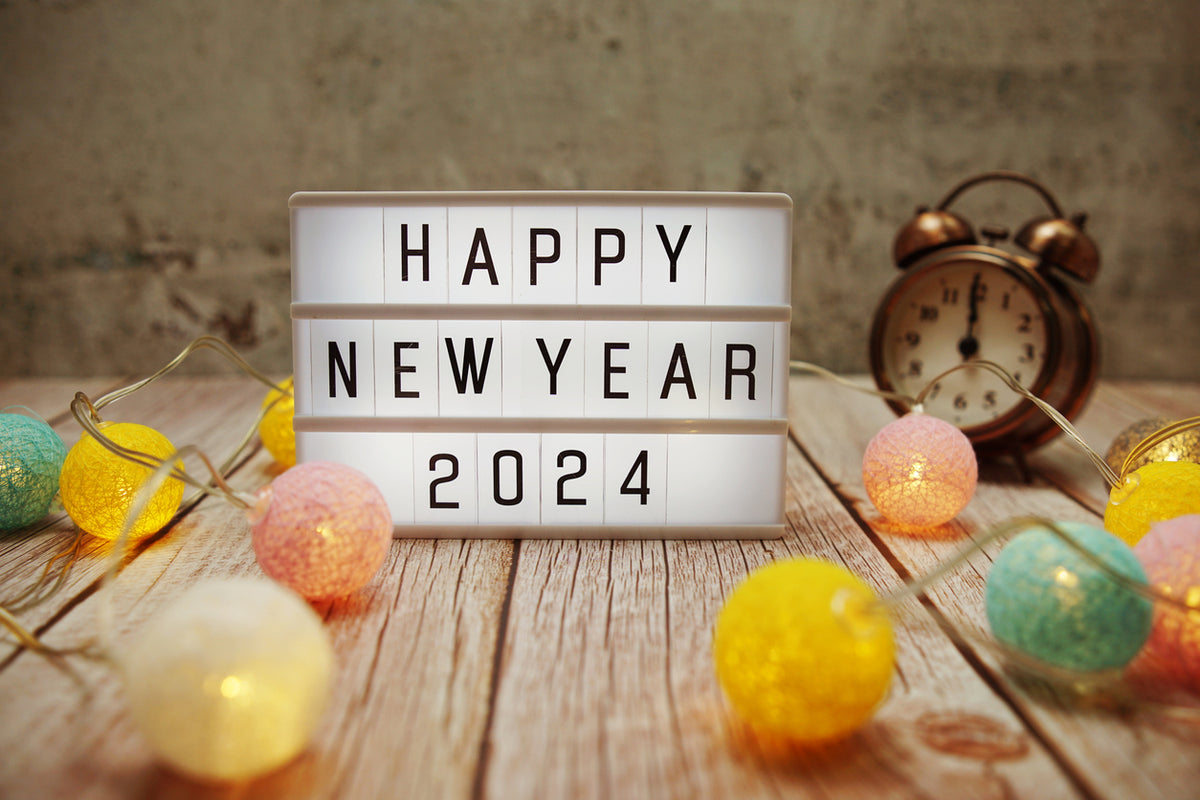 Sleeping Your Way to a Healthier 2024: New Year Resolutions for Better Sleep.