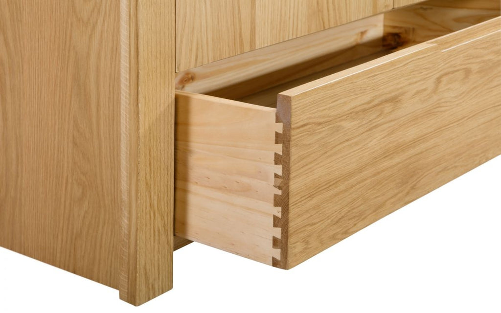 City Oak 3+2 Drawer Chest
