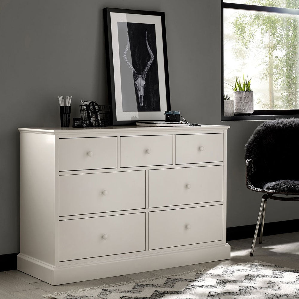 Bentley Designs Ashenby White 3+4 Drawer Chest