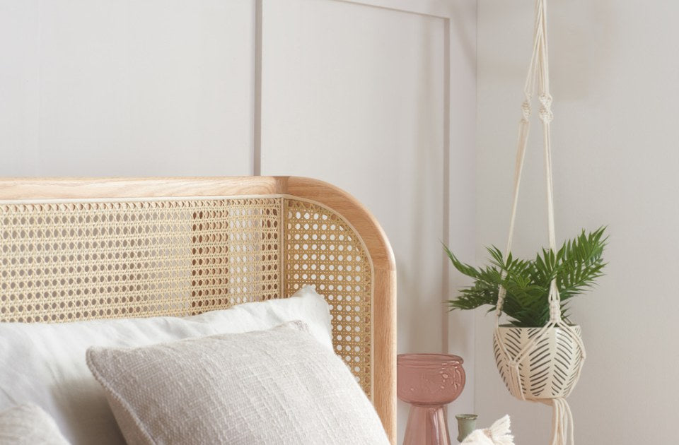 Berkshire Rattan Oak Bed Frame detail