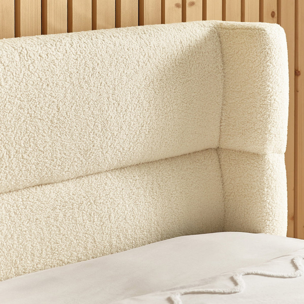 Casa king size curved headboard detail