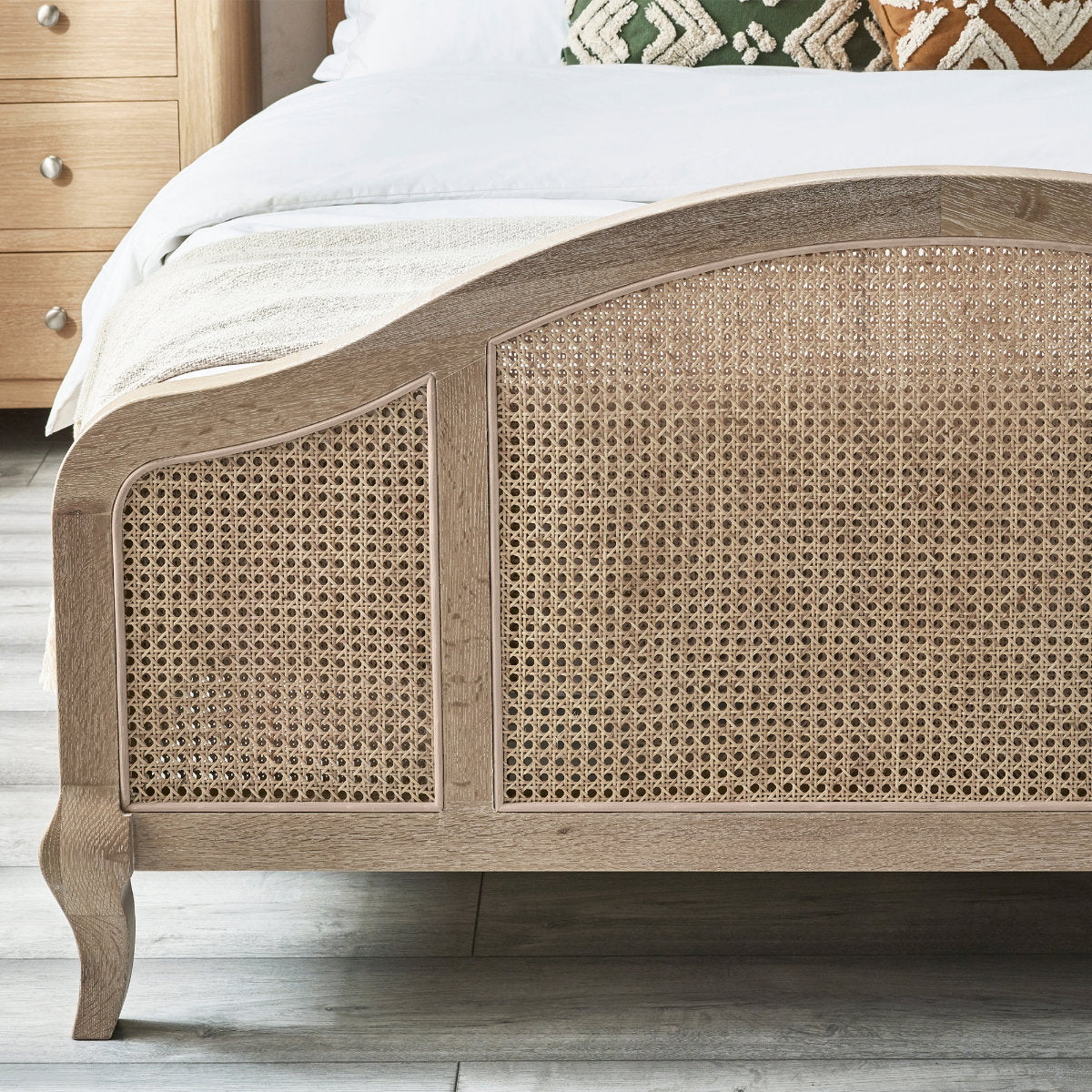 Flower king size rattan weave close up