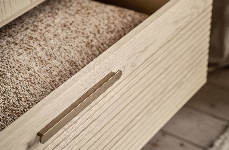 Harlem Oak 2 Door 1 Drawer Wardrobe drawer detail