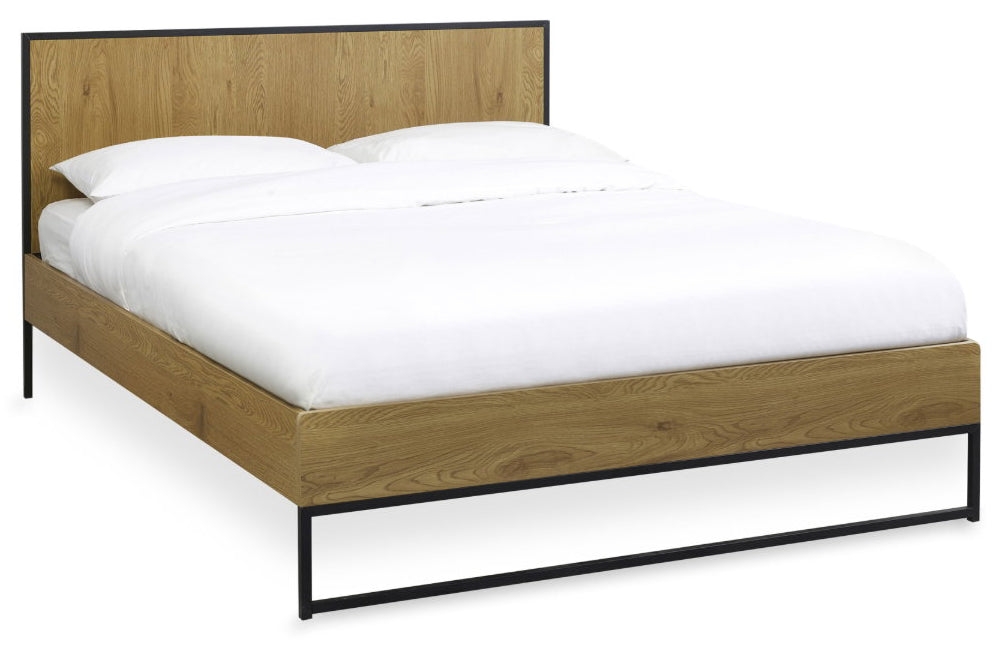 Harlic Oak Effect King Size Bed Frame with bedding