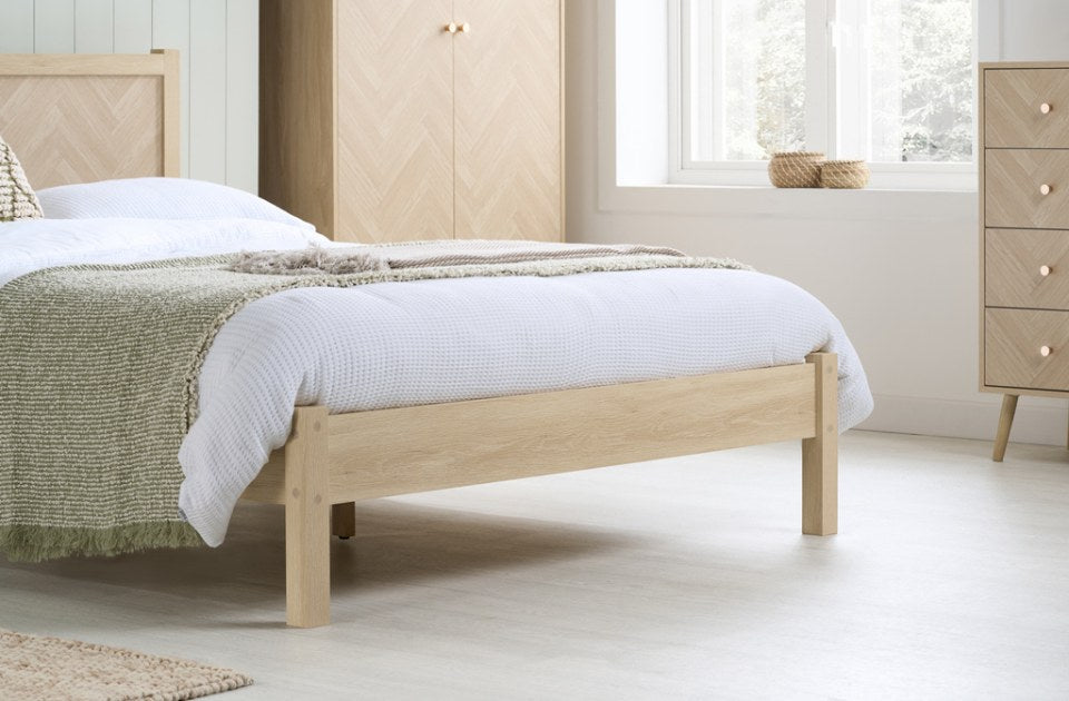 Hemmingway Oak Bed Frame