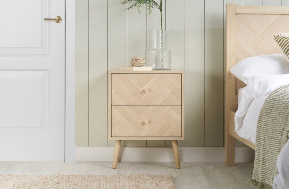 Hemmingway Oak 2 Drawer Bedside in a bedroom