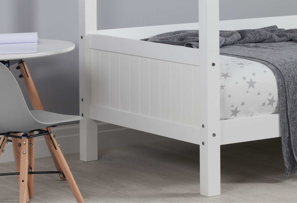 Den House Bed white finish