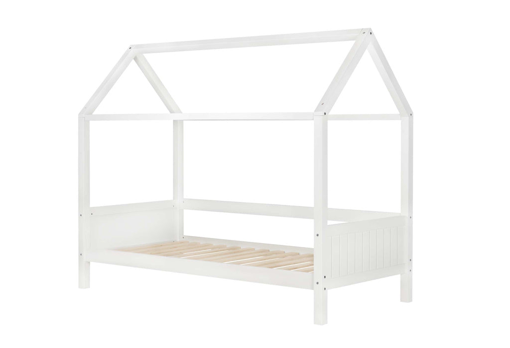 Den House Bed roof detail