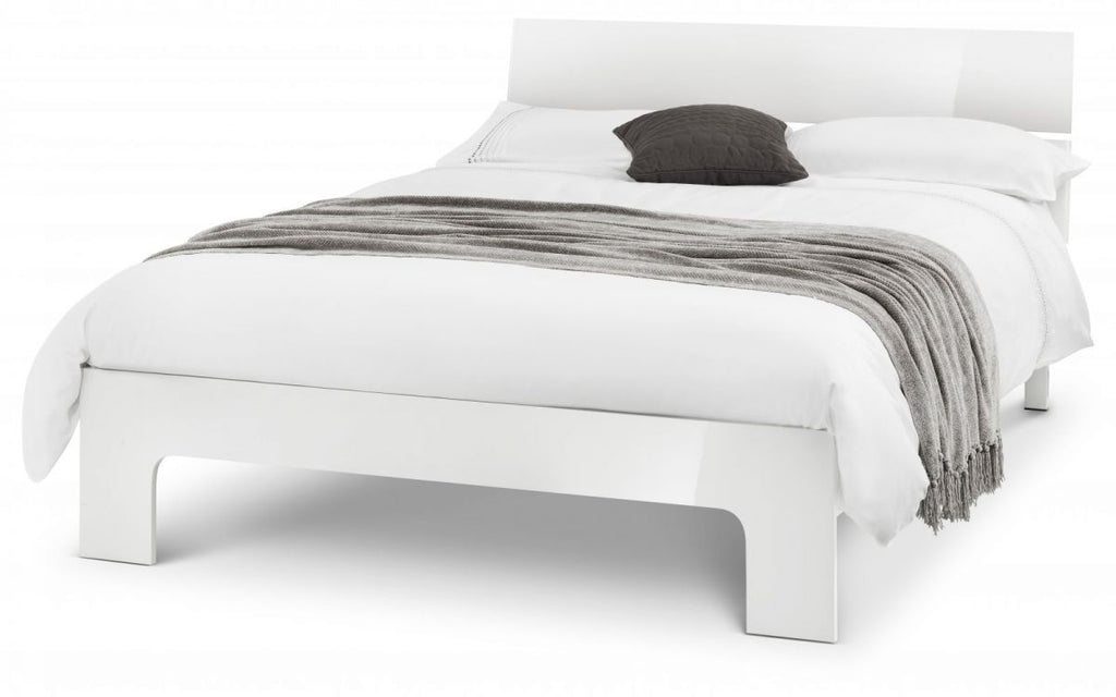 Manchester High Gloss White King Size Bed Frame