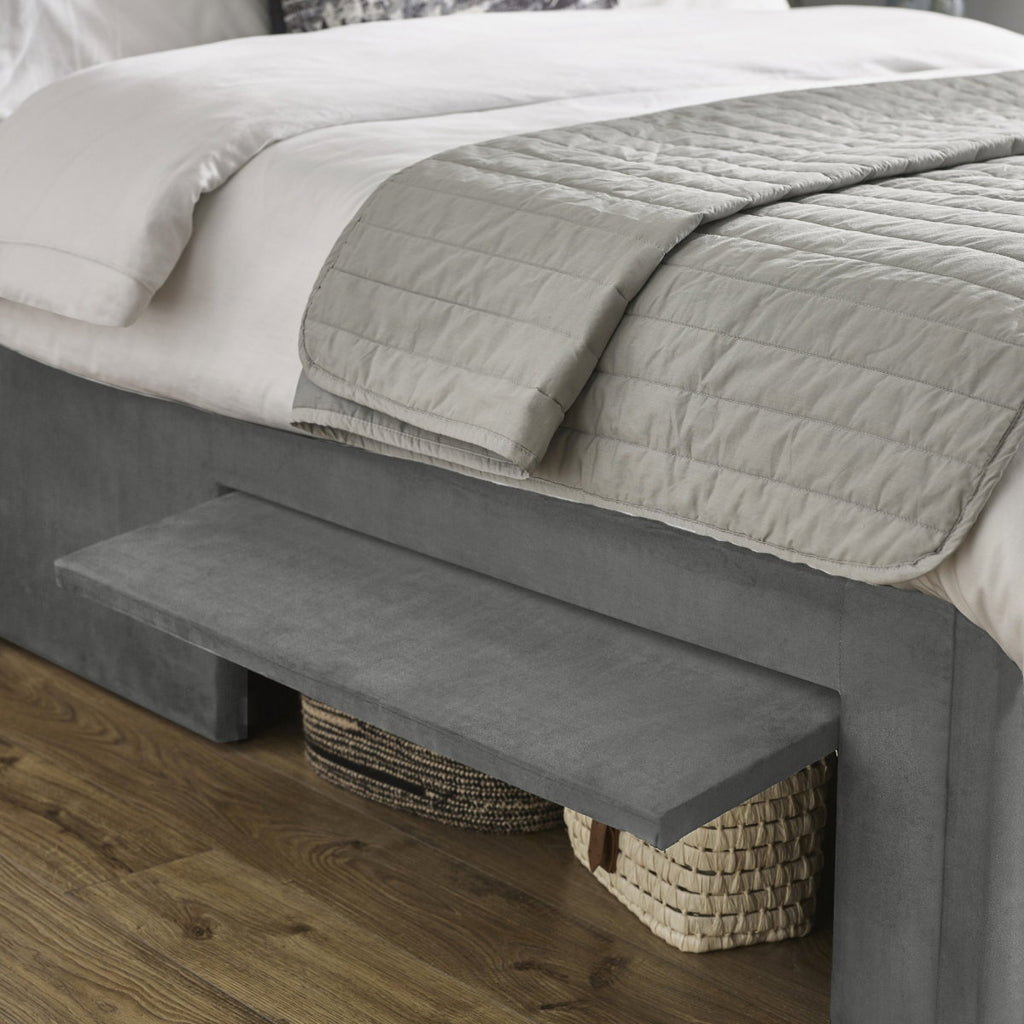 Passalacqua king size grey storage door detail