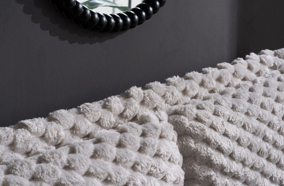 Weave headboard detail