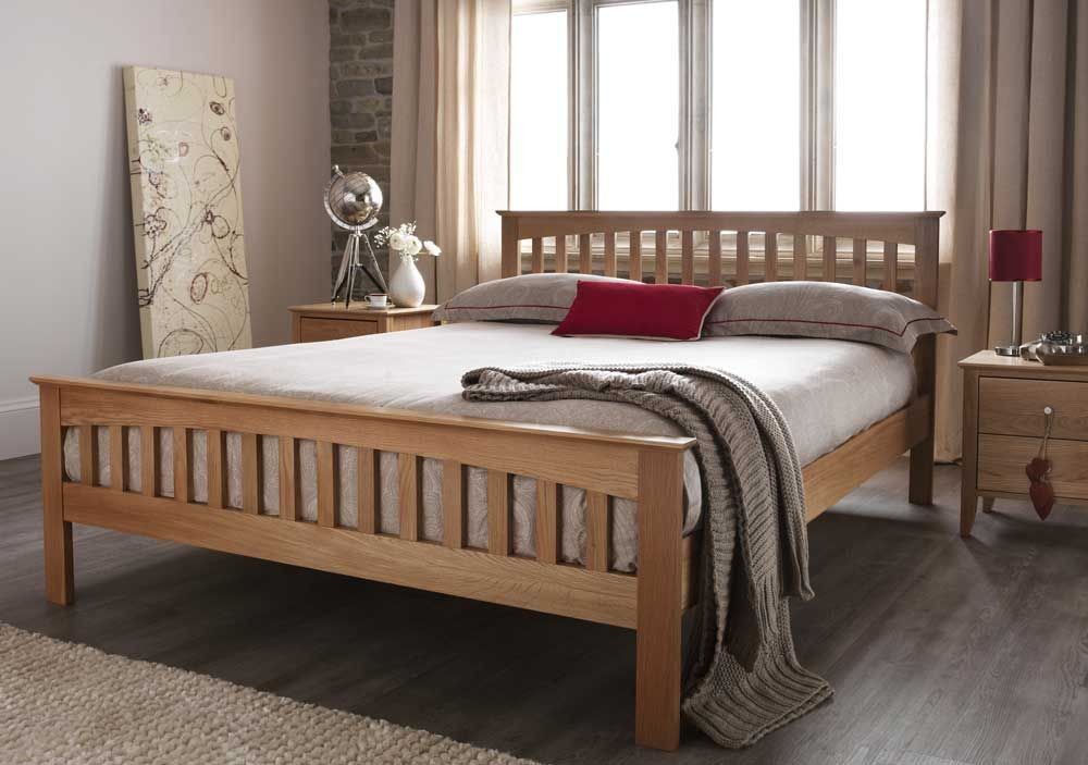 Windsor Classic Oak Kingsize Bed Frame